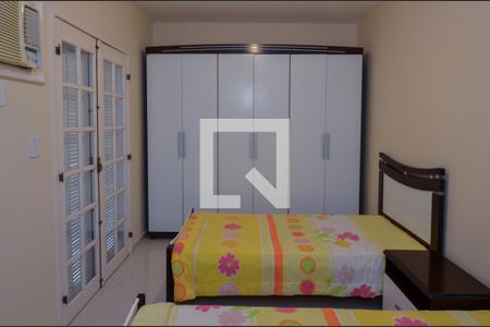 Casa de condomínio à venda com 160m², 6 quartos e 2 vagasQuarto 3