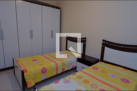 Casa de condomínio à venda com 160m², 6 quartos e 2 vagasQuarto 3