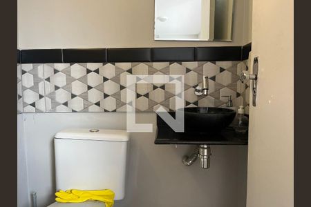 Casa à venda com 270m², 3 quartos e 2 vagasLavabo Externo