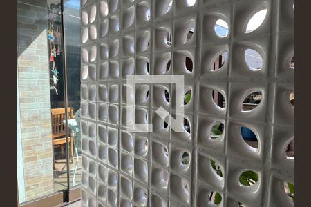 Casa à venda com 270m², 3 quartos e 2 vagasLavanderia