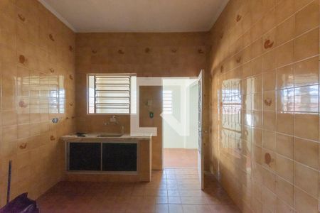 Casa à venda com 194m², 3 quartos e 3 vagasBanheiro