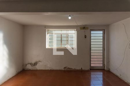 Casa à venda com 194m², 3 quartos e 3 vagasCasa 2- Sala