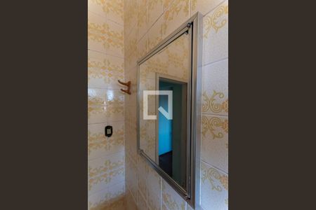 Casa à venda com 194m², 3 quartos e 3 vagasBanheiro