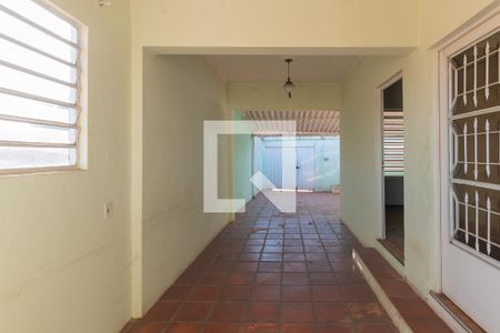 Casa à venda com 194m², 3 quartos e 3 vagasGaragem