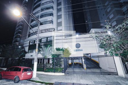 Apartamento para alugar com 60m², 2 quartos e 1 vagaFachada