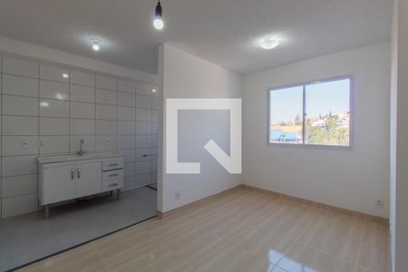 Sala de apartamento para alugar com 2 quartos, 40m² em Vila Plana, São Paulo
