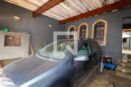 Casa à venda com 250m², 3 quartos e 2 vagasGaragem
