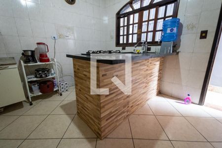 Casa à venda com 250m², 3 quartos e 2 vagasCozinha