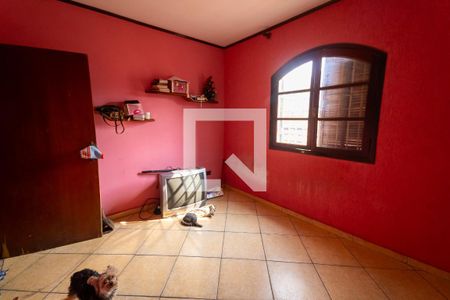 Casa à venda com 250m², 3 quartos e 2 vagasQuarto 2