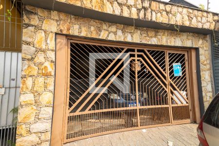 Casa à venda com 250m², 3 quartos e 2 vagasFachada