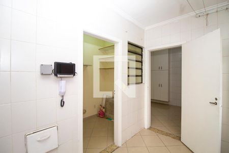 Apartamento à venda com 115m², 3 quartos e 1 vagaÁrea de Serviço
