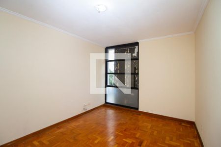 Apartamento à venda com 115m², 3 quartos e 1 vagaQuarto 2
