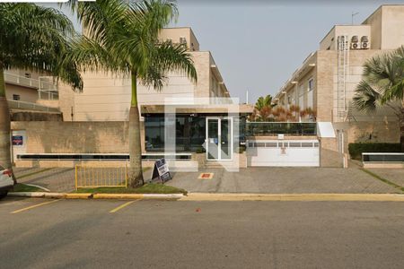 Casa para alugar com 219m², 4 quartos e 4 vagasFachada