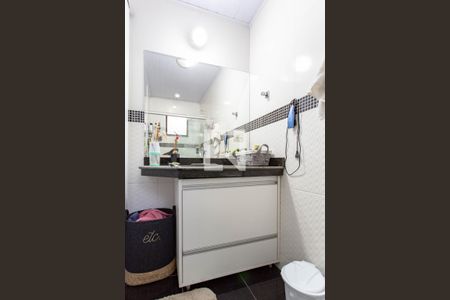 Casa à venda com 300m², 5 quartos e 5 vagas Casa à venda com 300m², 5 quartos e 5 vagasBanheiro da Suíte