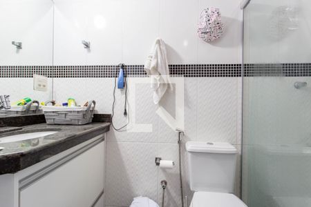 Casa à venda com 300m², 5 quartos e 5 vagas Casa à venda com 300m², 5 quartos e 5 vagasBanheiro da Suíte