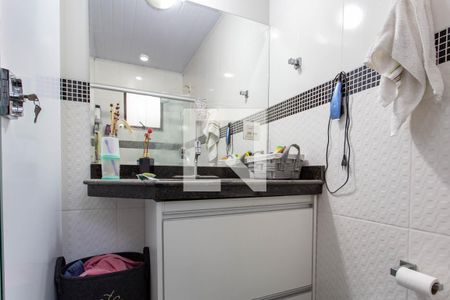 Casa à venda com 300m², 5 quartos e 5 vagas Casa à venda com 300m², 5 quartos e 5 vagasBanheiro da Suíte