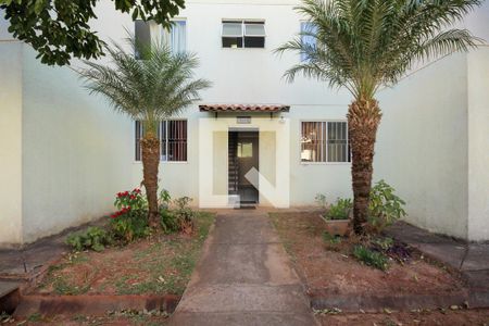 Apartamento para alugar com 42m², 2 quartos e 1 vaga Apartamento para alugar com 42m², 2 quartos e 1 vagaFachada do bloco