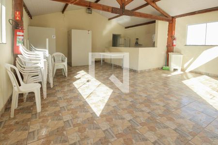 Apartamento para alugar com 42m², 2 quartos e 1 vaga Apartamento para alugar com 42m², 2 quartos e 1 vagaÁrea Comum - Salão de Festas