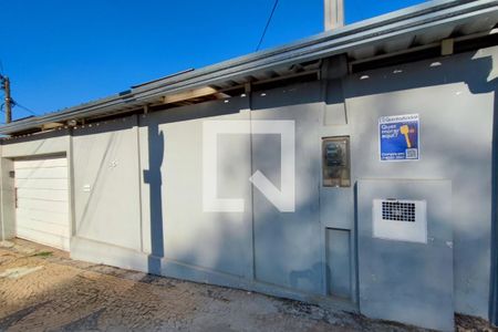 Casa à venda com 330m², 4 quartos e 1 vagaFachada