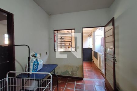 Casa à venda com 330m², 4 quartos e 1 vagaEdícula - Sala