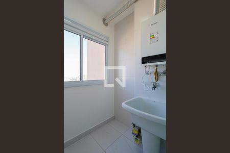 Apartamento para alugar com 50m², 2 quartos e 1 vaga Apartamento para alugar com 50m², 2 quartos e 1 vagaCozinha e Área de Serviço