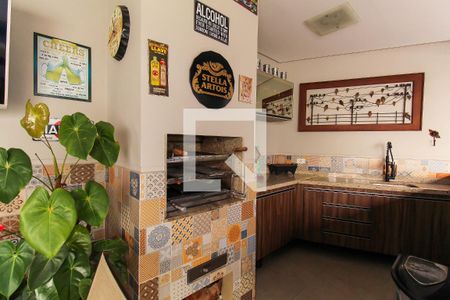 Casa à venda com 300m², 4 quartos e 4 vagasChurrasqueira