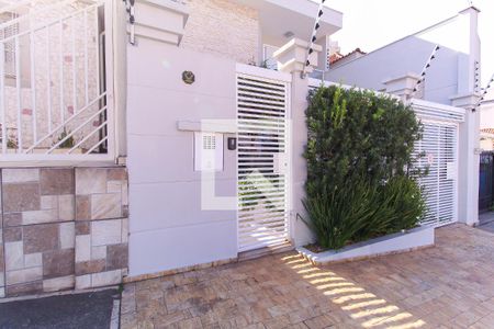 Casa à venda com 300m², 4 quartos e 4 vagasFachada