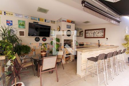 Casa à venda com 300m², 4 quartos e 4 vagasChurrasqueira