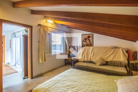 Casa à venda com 675m², 5 quartos e 8 vagas Casa à venda com 675m², 5 quartos e 8 vagasSuíte 4