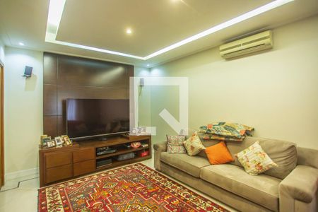 Sala de Tv de casa à venda com 5 quartos, 675m² em Planalto Paulista, São Paulo