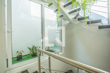 Escadas de casa à venda com 5 quartos, 675m² em Planalto Paulista, São Paulo