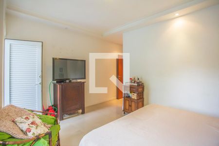 Casa à venda com 675m², 5 quartos e 8 vagas Casa à venda com 675m², 5 quartos e 8 vagasSuíte 3
