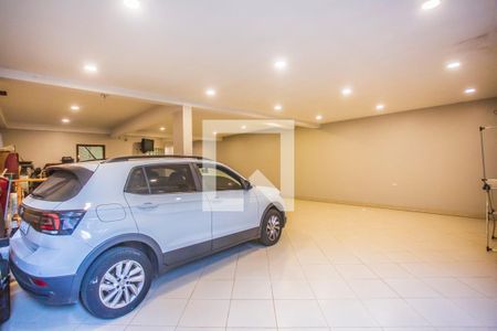 Garagem de casa à venda com 5 quartos, 675m² em Planalto Paulista, São Paulo