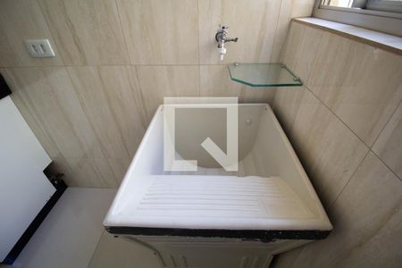 Apartamento à venda com 48m², 2 quartos e 1 vagaCozinha e Área de Serviço