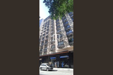 Studio para alugar com 30m², 1 quarto e sem vaga Studio para alugar com 30m², 1 quarto e sem vagaFachada