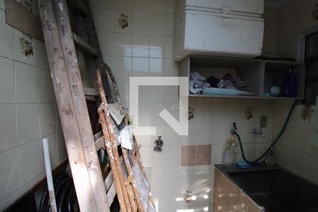 Casa à venda com 175m², 4 quartos e 1 vagaQuintal e area de serviço