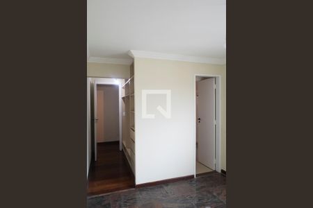 Apartamento à venda com 240m², 4 quartos e 3 vagas Apartamento à venda com 240m², 4 quartos e 3 vagasQuarto 3