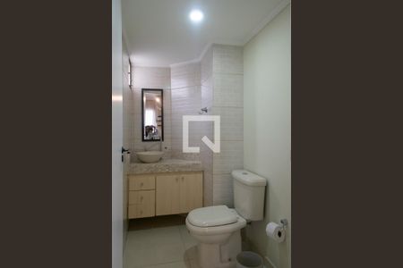 Apartamento à venda com 240m², 4 quartos e 3 vagas Apartamento à venda com 240m², 4 quartos e 3 vagasLavabo