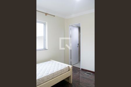 Apartamento à venda com 240m², 4 quartos e 3 vagas Apartamento à venda com 240m², 4 quartos e 3 vagasQuarto 2