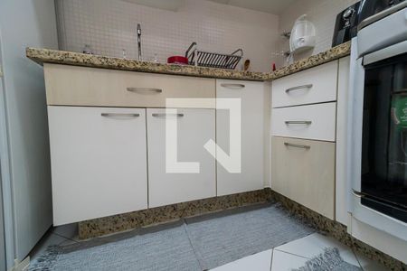 Apartamento à venda com 96m², 3 quartos e 2 vagasCozinha - Armários