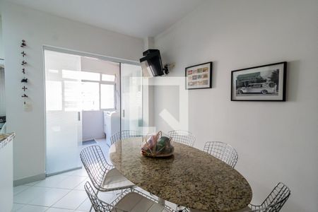 Apartamento à venda com 96m², 3 quartos e 2 vagasCozinha