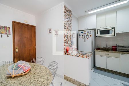 Apartamento à venda com 96m², 3 quartos e 2 vagasCozinha