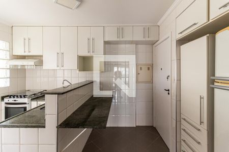 Apartamento à venda com 101m², 3 quartos e 2 vagasCozinha