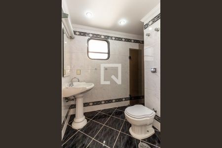 Apartamento à venda com 101m², 3 quartos e 2 vagasSuíte - Banheiro