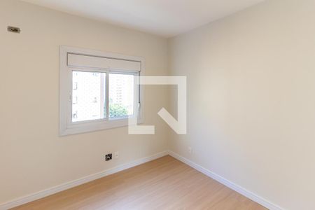 Apartamento à venda com 101m², 3 quartos e 2 vagasQuarto 2