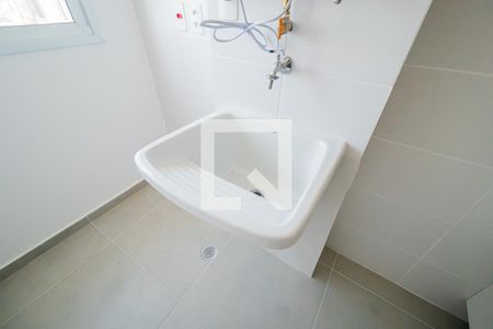 Apartamento para alugar com 47m², 2 quartos e 1 vaga Apartamento para alugar com 47m², 2 quartos e 1 vagaCozinha e Área de Serviço - Tanque