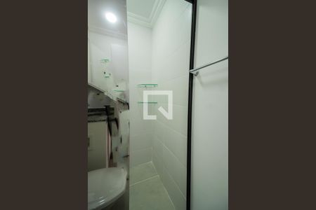 Apartamento para alugar com 47m², 2 quartos e 1 vaga Apartamento para alugar com 47m², 2 quartos e 1 vagaBanheiro
