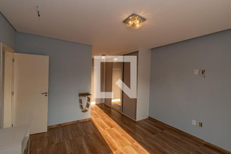 Suite de casa para alugar com 2 quartos, 232m² em Vila Santa Isabel, Campinas