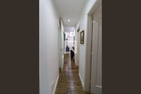 Apartamento à venda com 125m², 3 quartos e 1 vagaCorredor