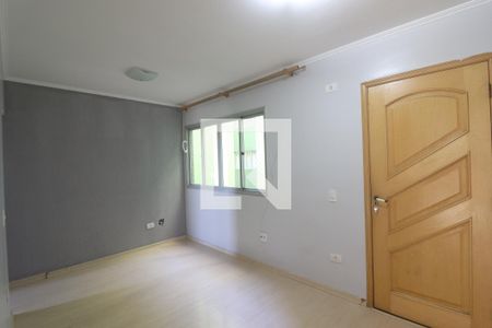 Sala de apartamento para alugar com 2 quartos, 47m² em Vila Amália (zona Norte), São Paulo
